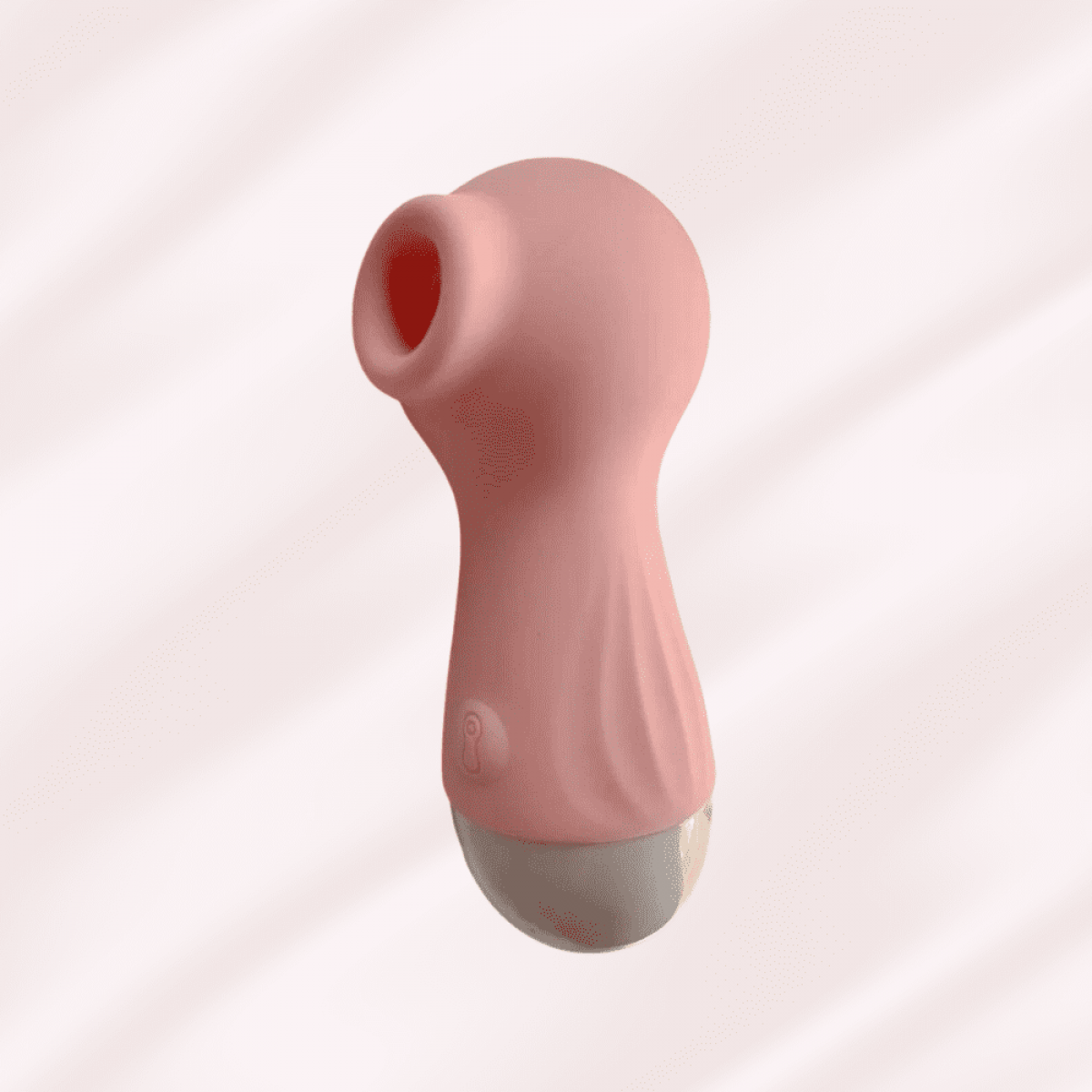 Vibrador Estimulador de Clitóris Small com 10 Pulsações O vibrador estimulador de clitóris small com 10 pulsações é recarregável, com função de pulsação em formato de cavalo marinho. Vibrador Estimulador de Clitóris Small com 10 Pulsações