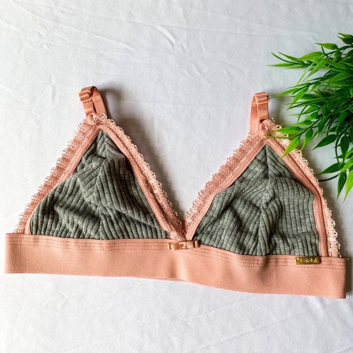 Sutiã Cinza com Rosa sem Bojo e sem Aro Tamanho GG 